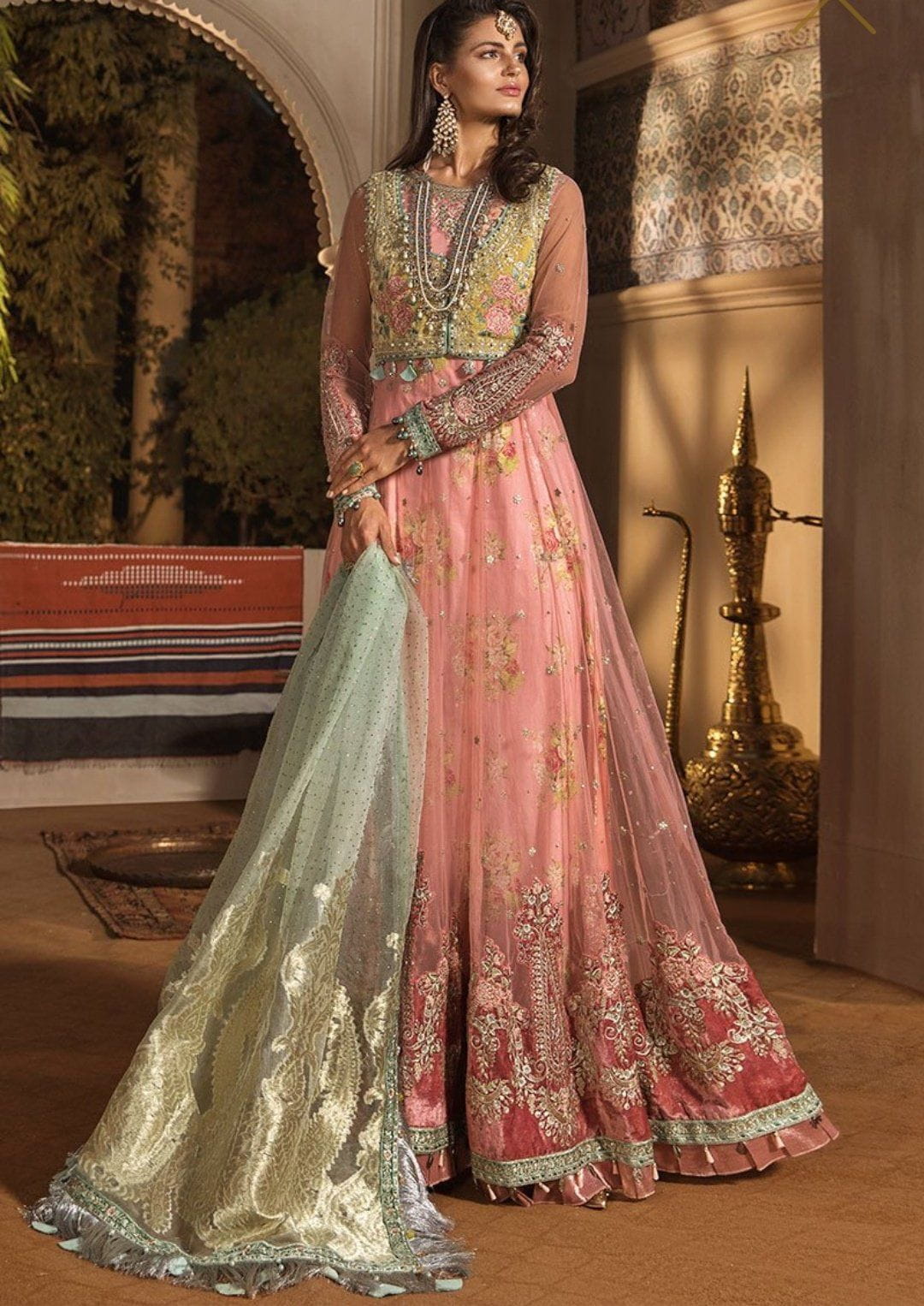 img_maria_b_mbroidered_chiffon_collection_awwal_boutique