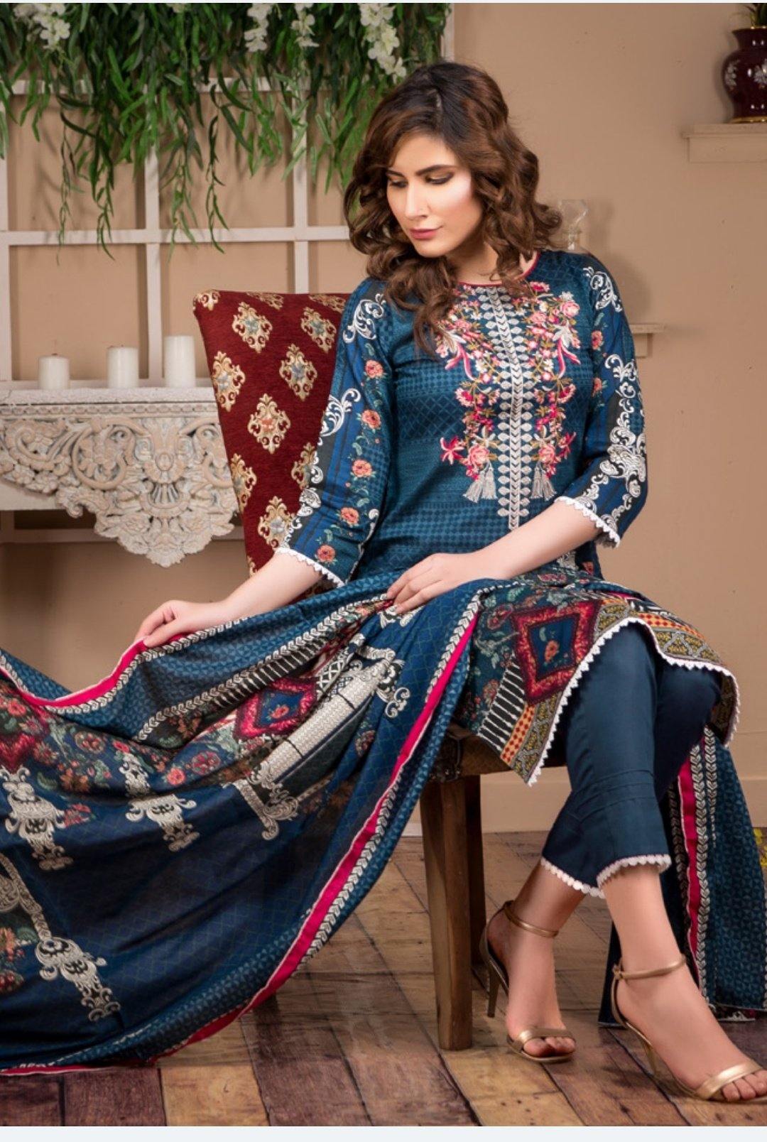 img_ruqayya_lawn_collection_awwal_boutique_by_mtf_textiles
