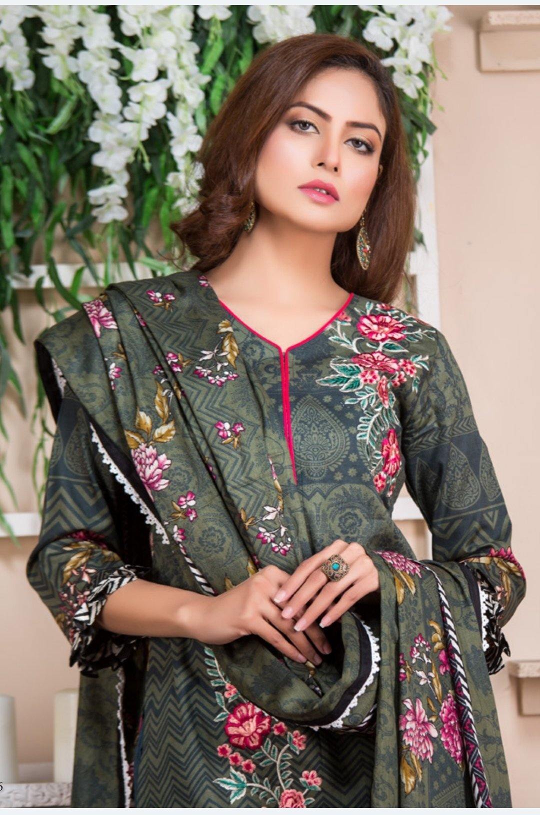 img_ruqayya_lawn_collection_awwal_boutique_by_mtf_textiles
