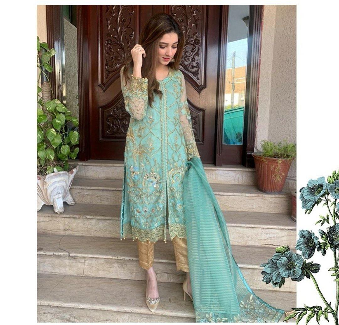 img_gulaal_zohra_wedding_edition_awwal_boutique