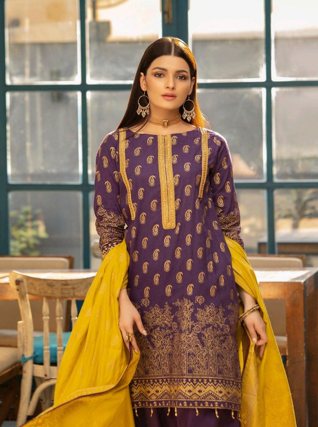 img_banarsi_printed_lawn_collection_awwal_boutique