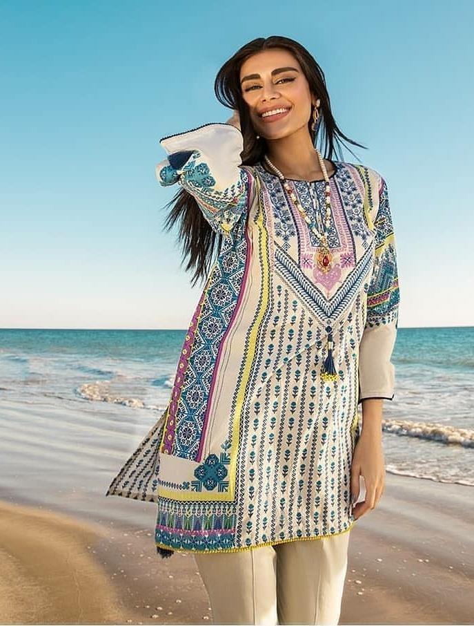 img_khaadi_embroidered_lawn_collection_2020_awwal_boutique