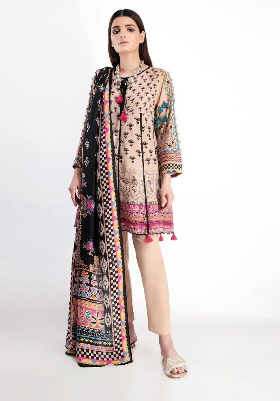 img_khaadi_embroidered_lawn_collection_2020_awwal_boutique