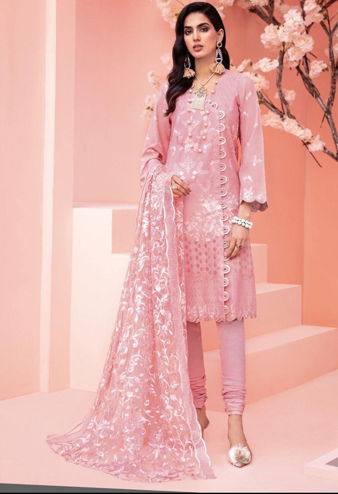 img_gul_ahmed_summer_premium_lawn_collection_awwal_boutique