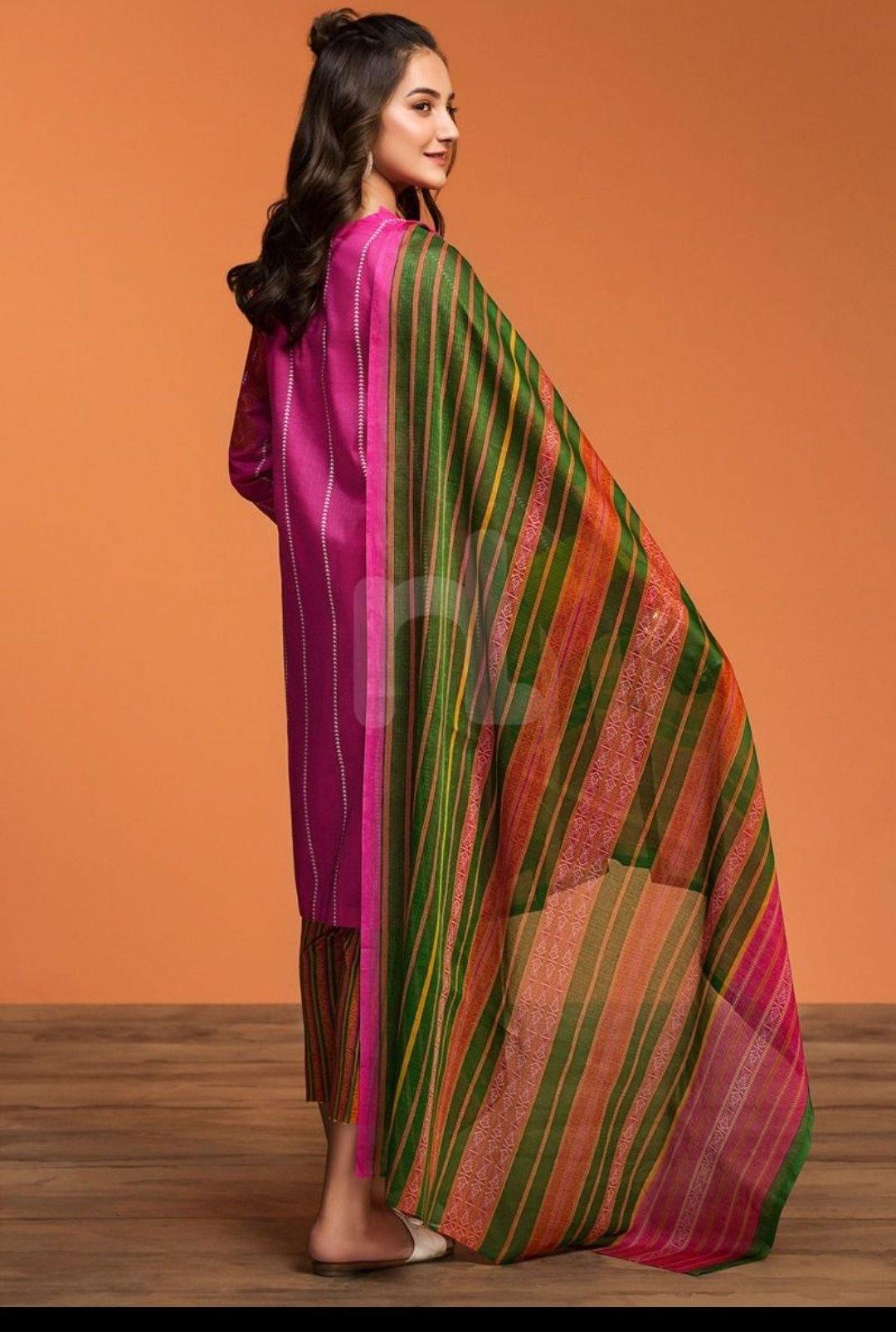 img_nishat_lawn_collection_2020_awwal_boutique