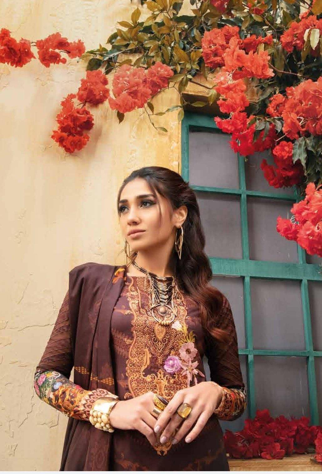 img_rang_pasand_lawn_by_guljee_collection_awwal_boutique