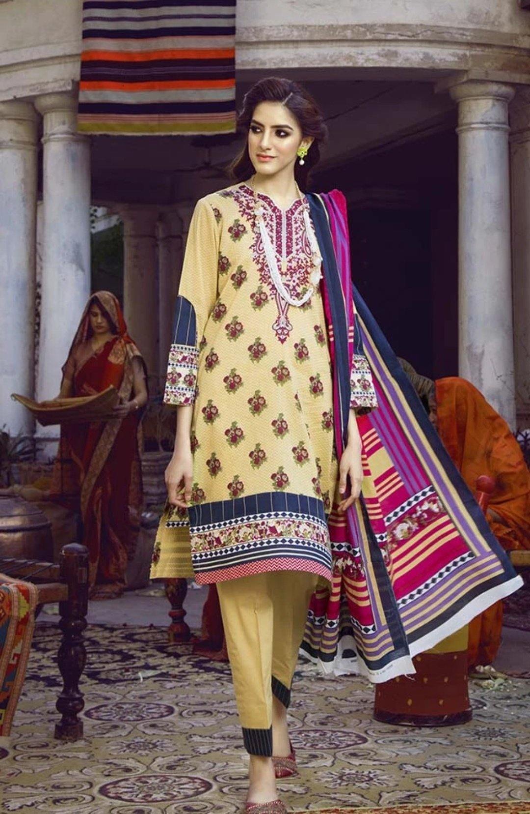 img_monsoon_lawn_collection_by_al_zohaib_awwal_boutique