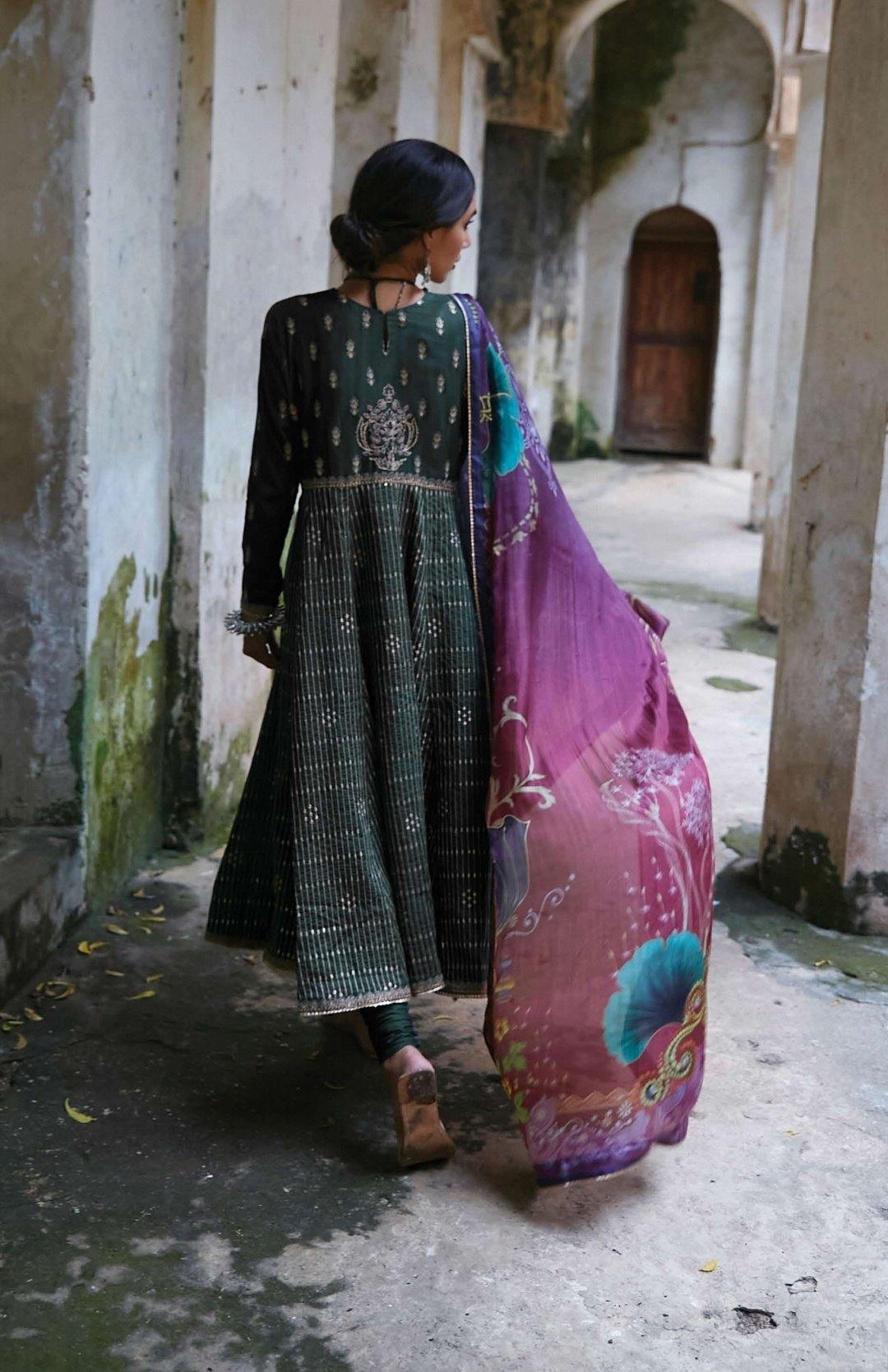 img_qalamkar_lawn_2020_awwal_boutique