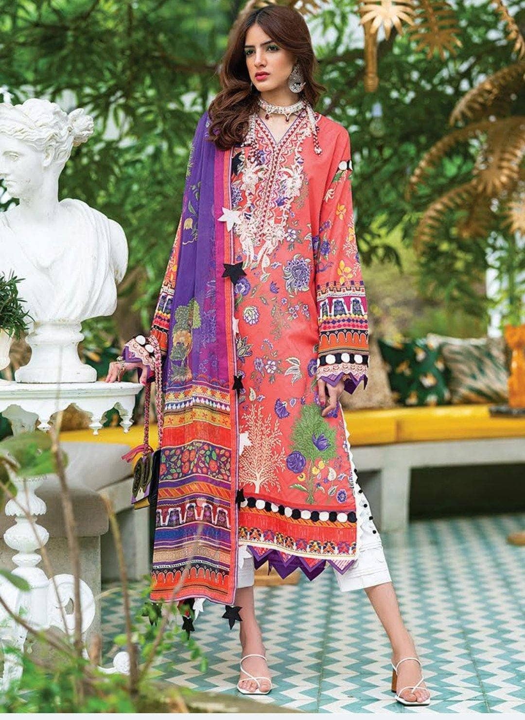 img_zaha_lawn_by_elan_awwal_boutique