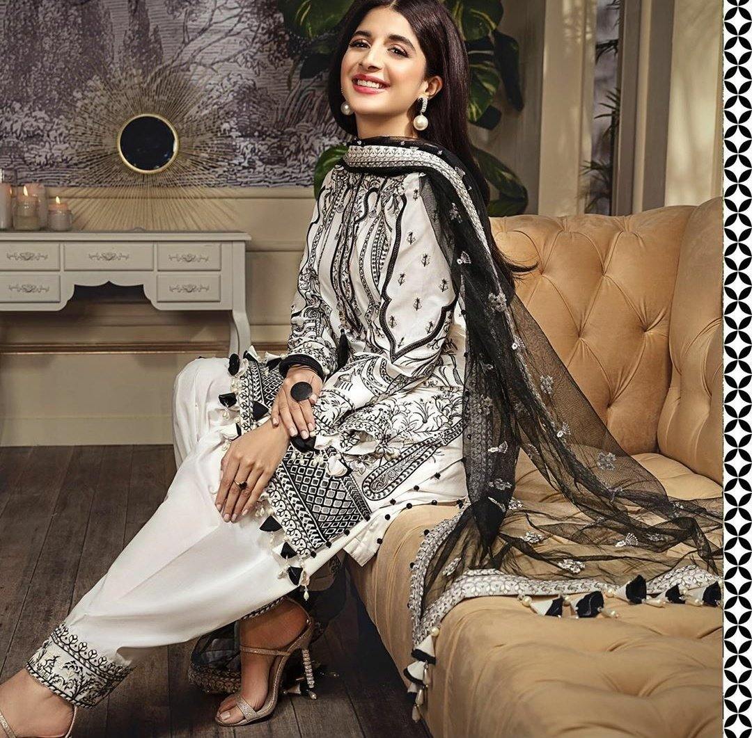 img_anaya_lawn_2020_awwal_boutique