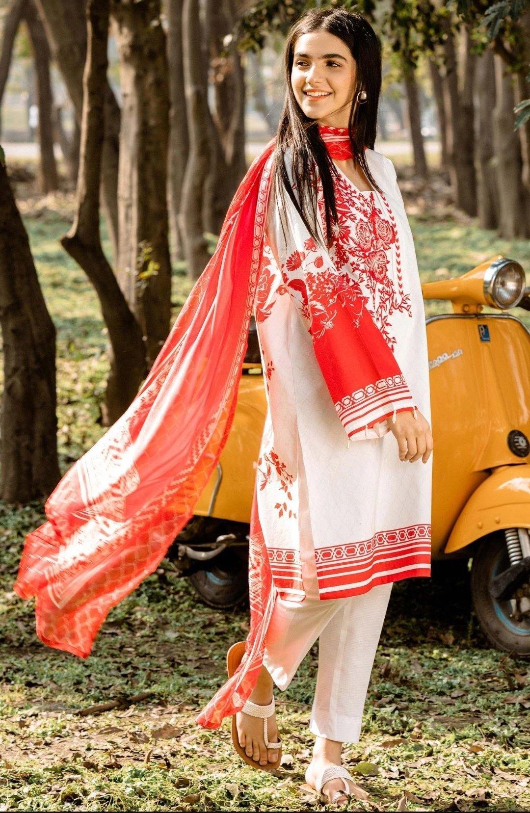 img_nuovo_by_orient_awwal_boutique