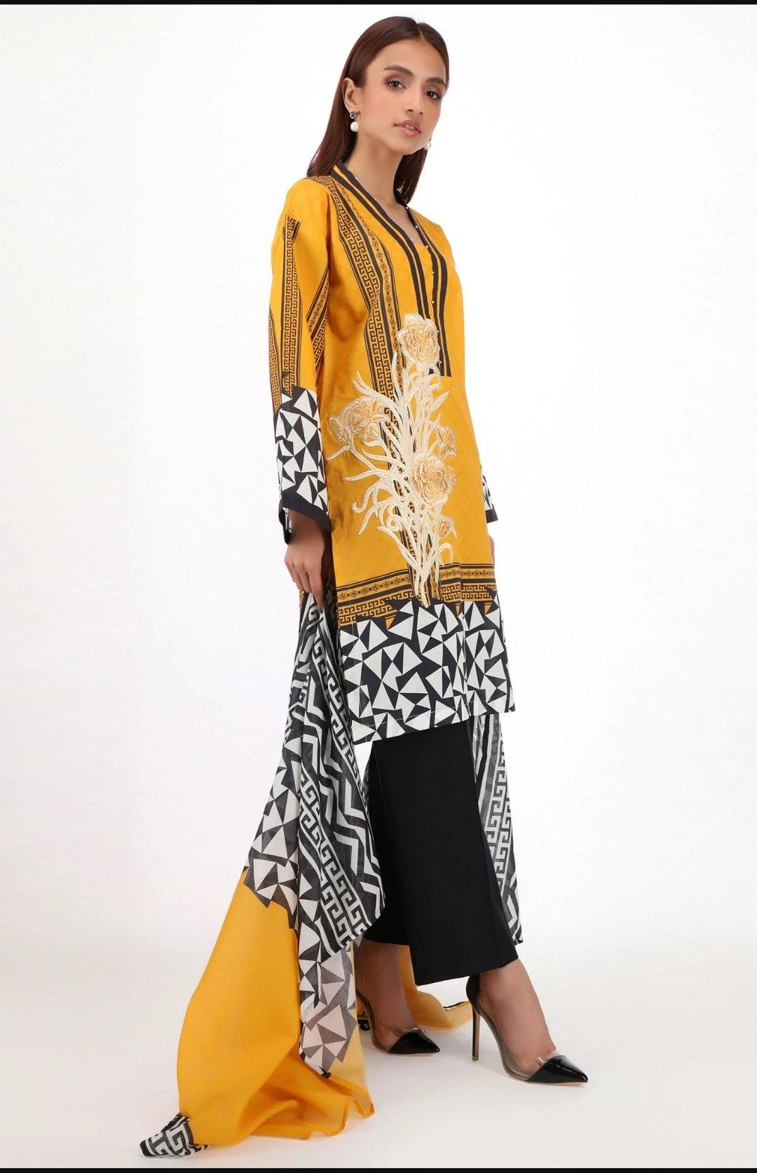 img_nuovo_by_orient_awwal_boutique