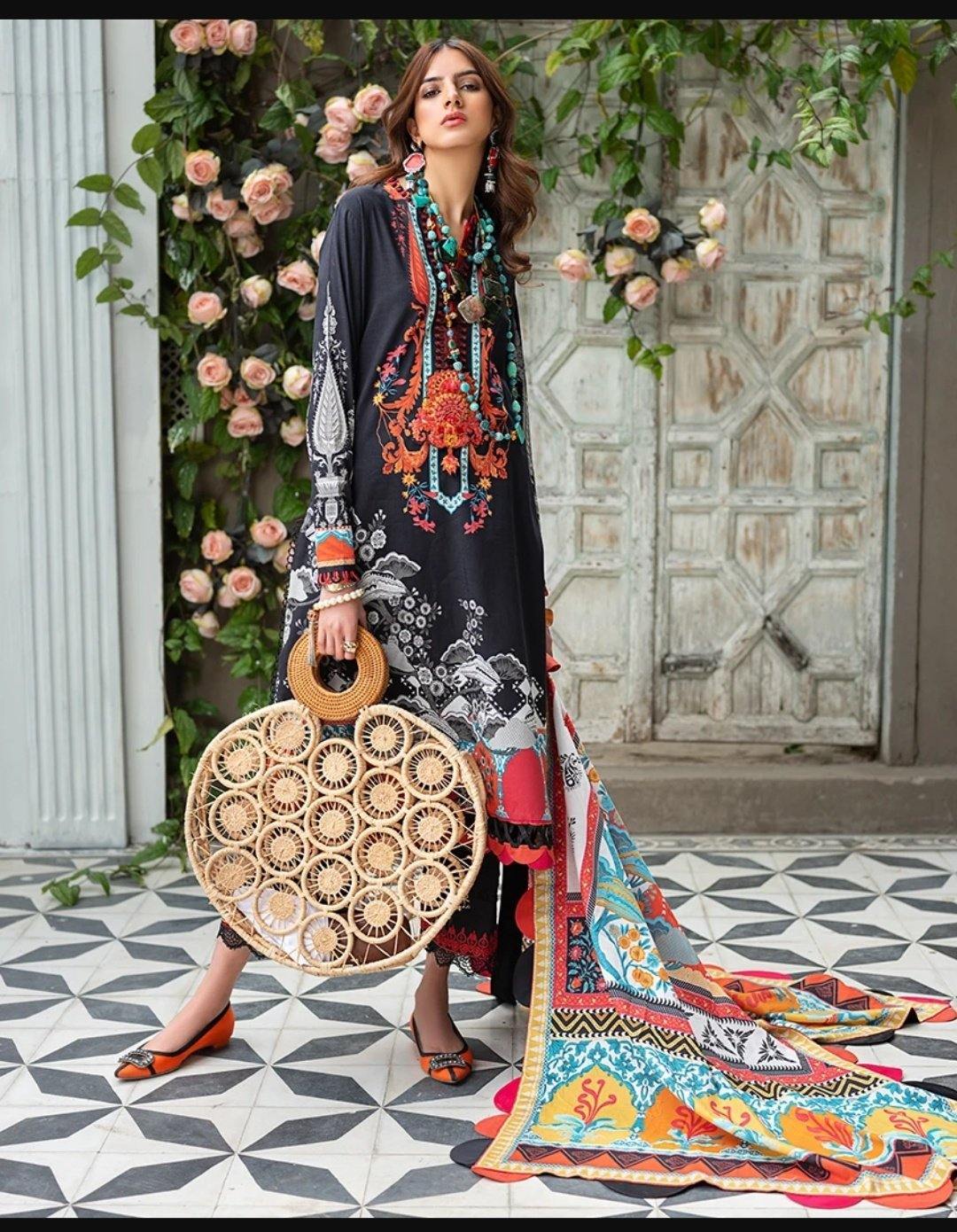 img_zaha_lawn_by_elan_awwal_boutique