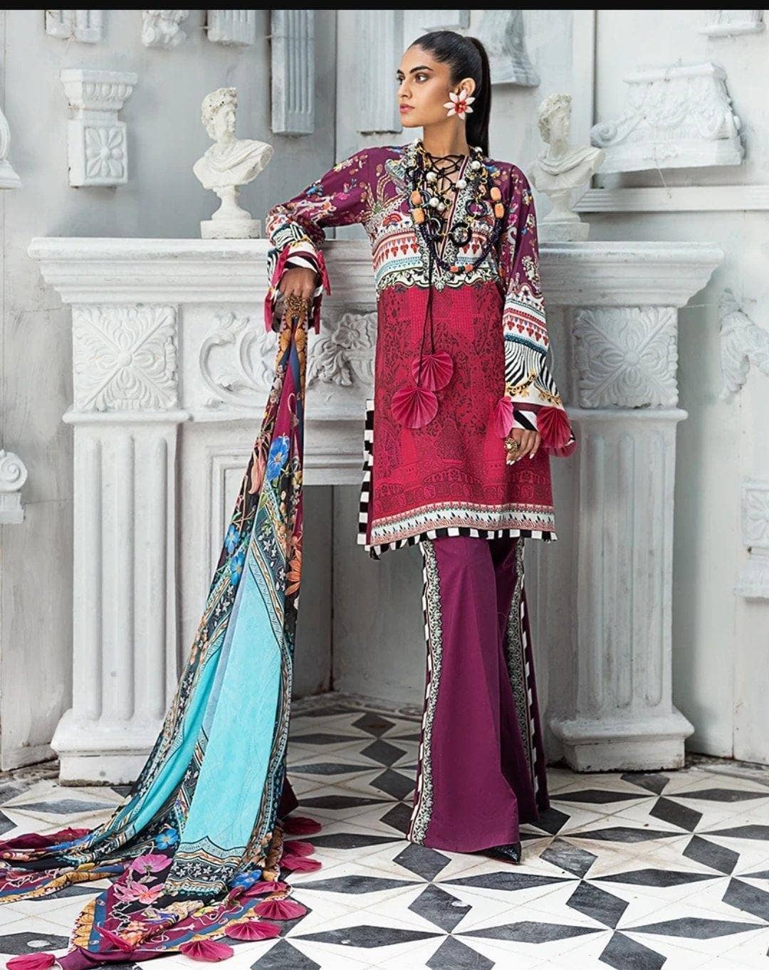 img_zaha_lawn_by_elan_awwal_boutique