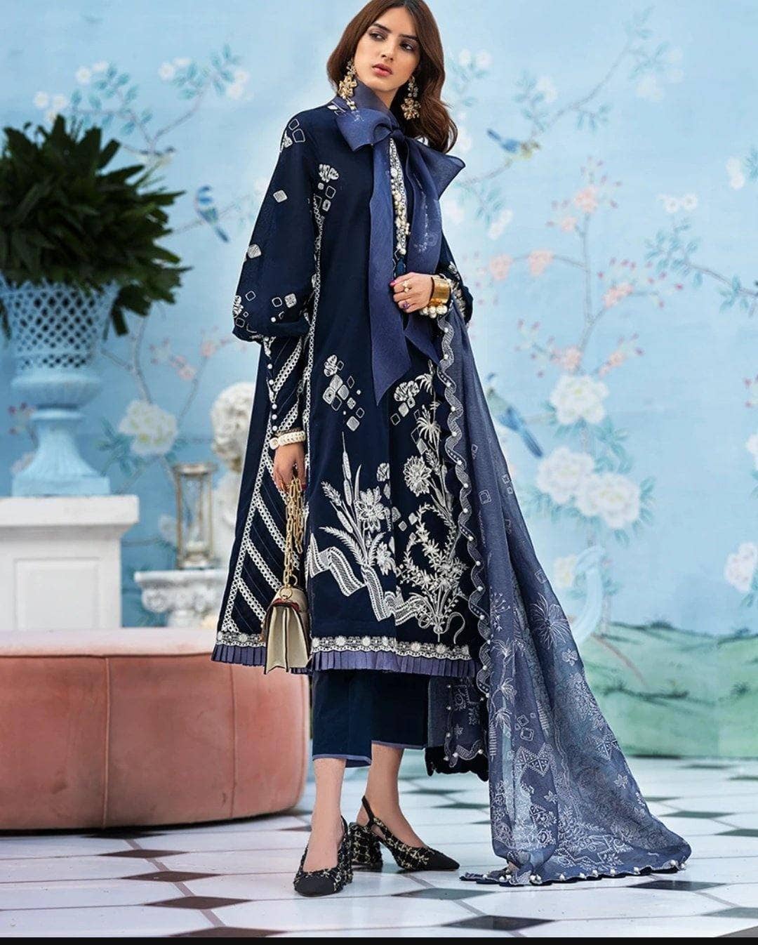 img_zaha_lawn_by_elan_awwal_boutique