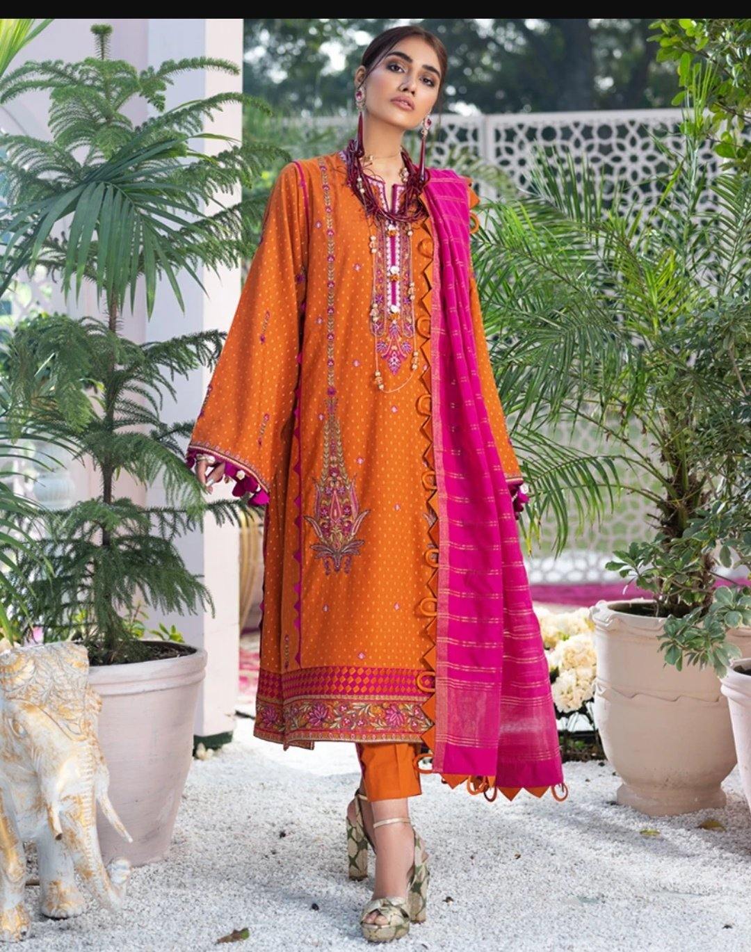 img_zaha_lawn_by_elan_awwal_boutique