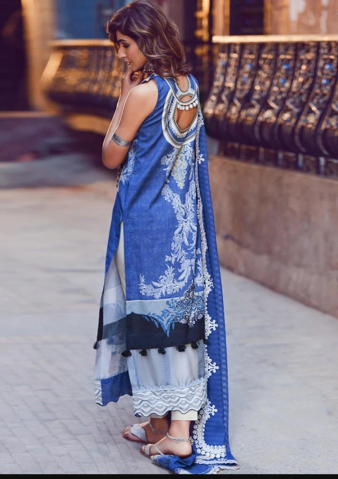 img_shiza_hassan_lawn_collection_awwal_boutique