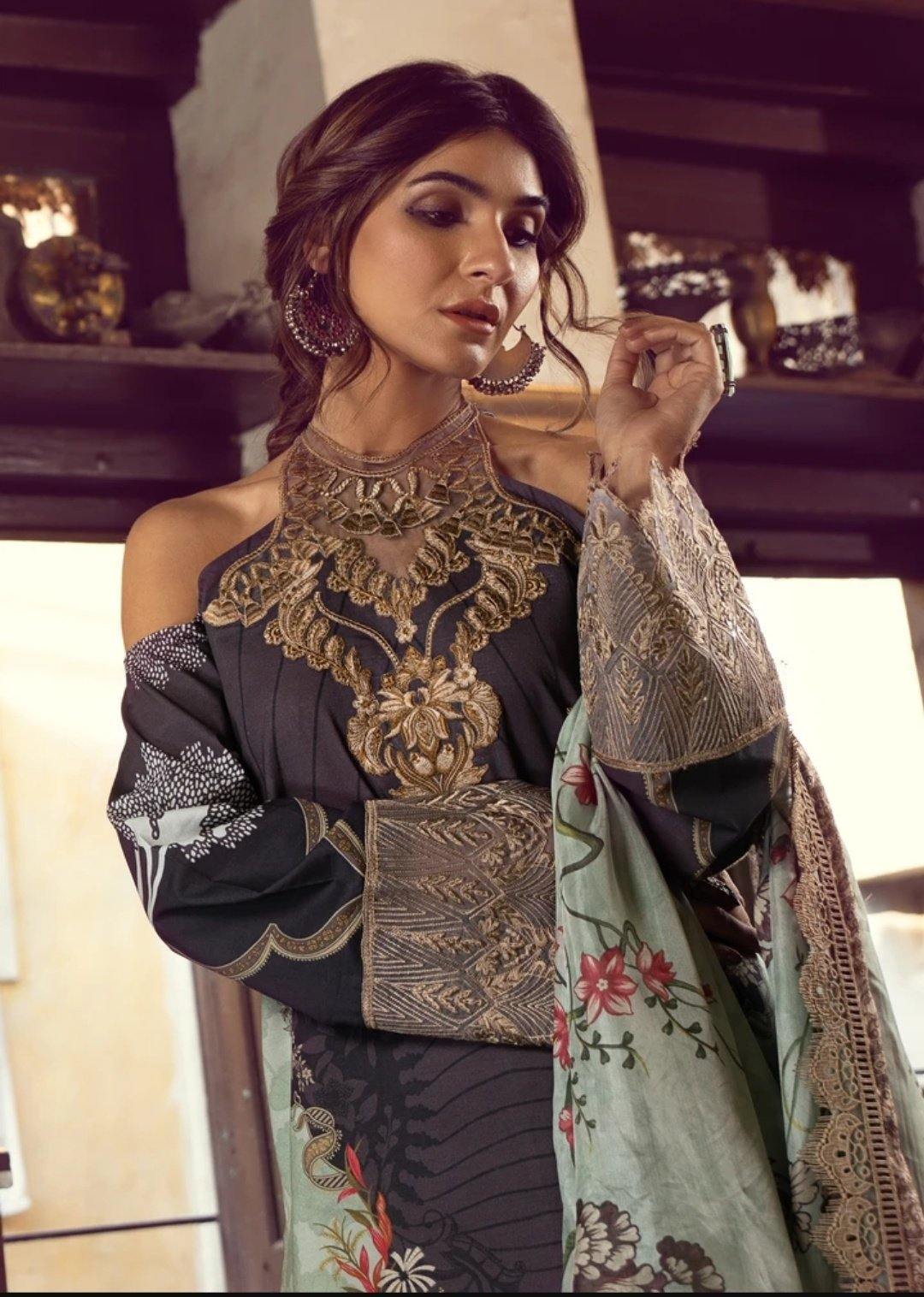 img_shiza_hassan_lawn_collection_awwal_boutique