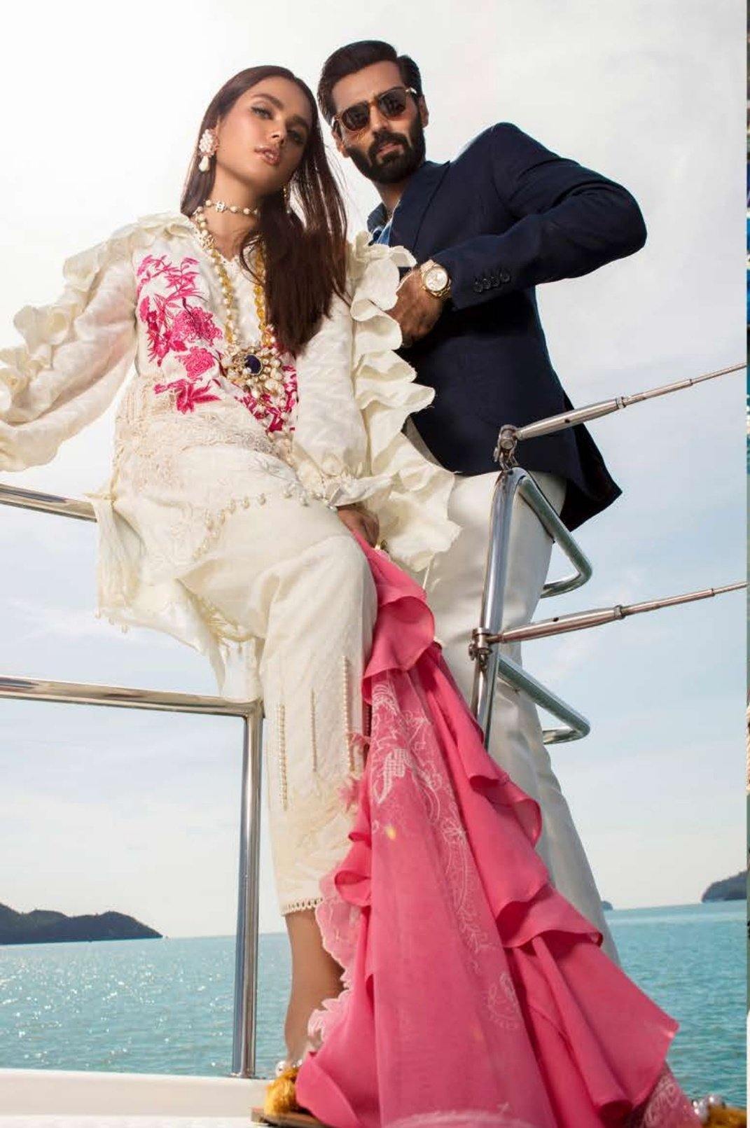 img_sana_safinaz_lawn_collection_awwal_boutique