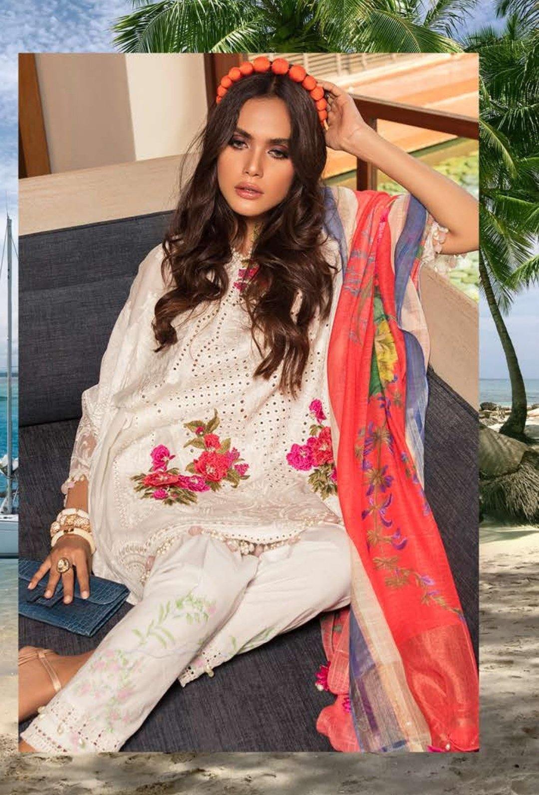 img_sana_safinaz_lawn_collection_2020_awwal_boutique