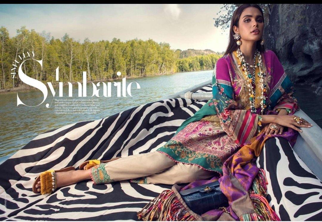 img_sana_safinaz_lawn_collection_awwal_boutique