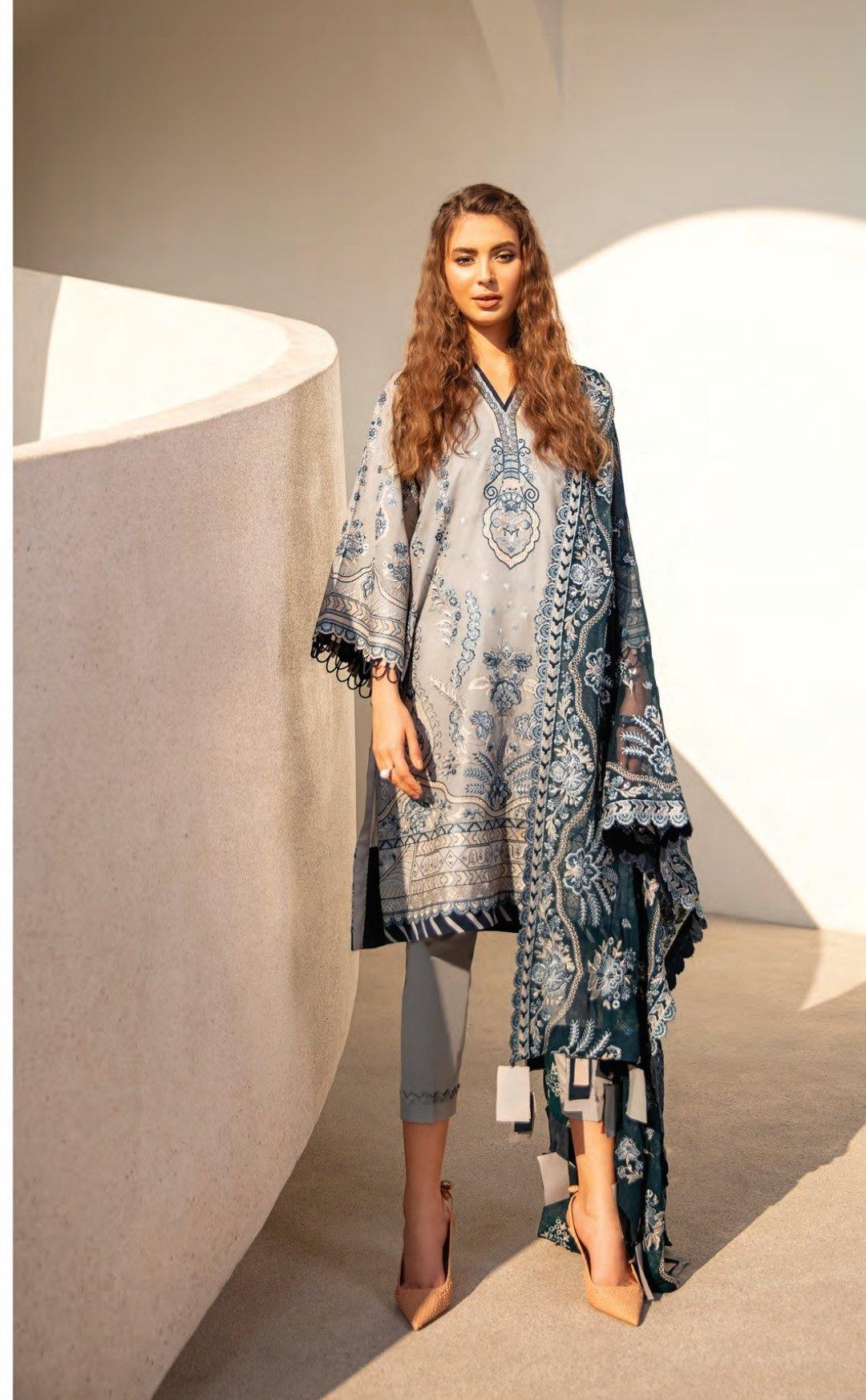 img_baroque_swiss_voil_collection_2020_awwal_boutique