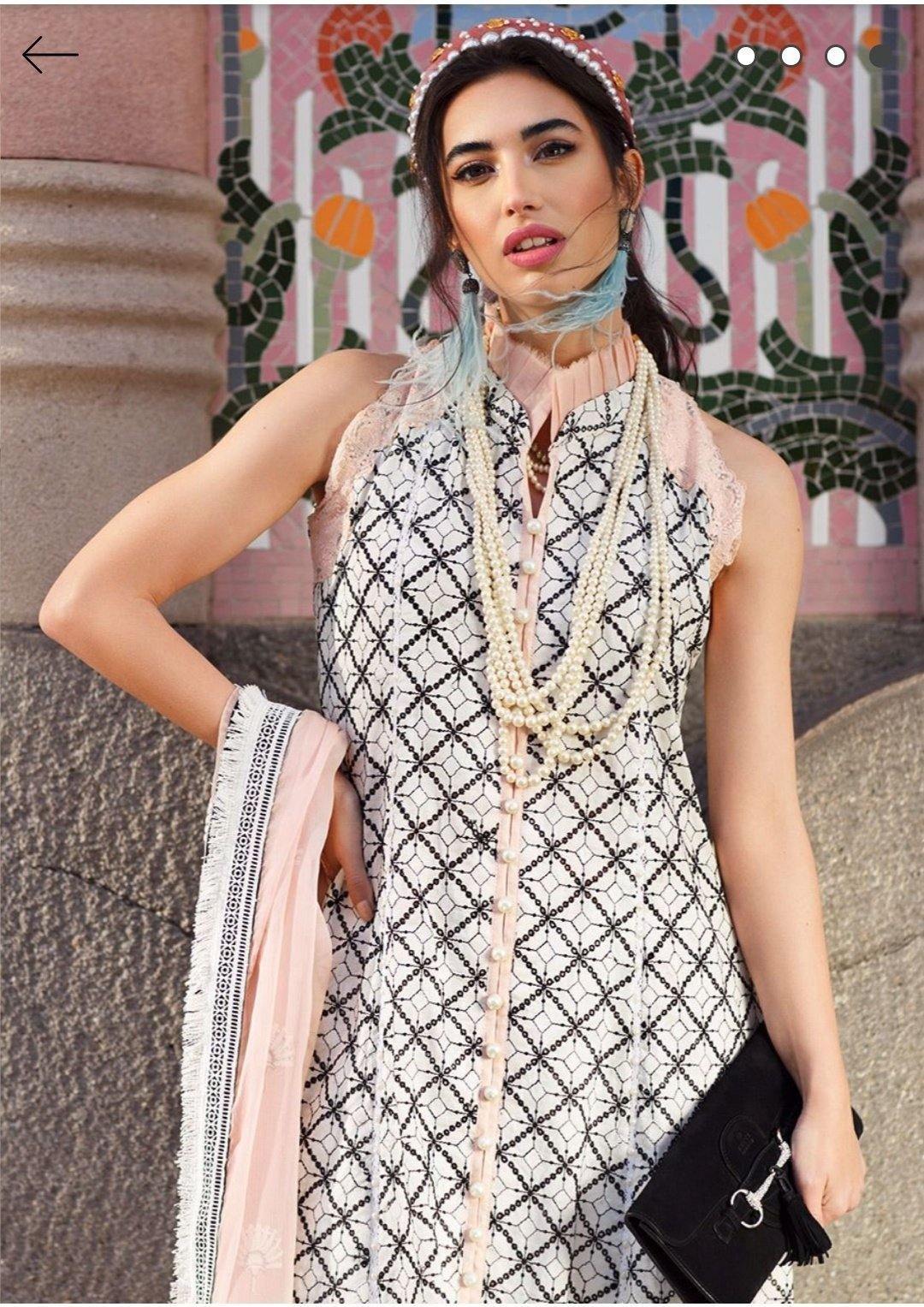 img_farah_talib_aziz_mila_luxe_lawn_collection_awwal_boutique