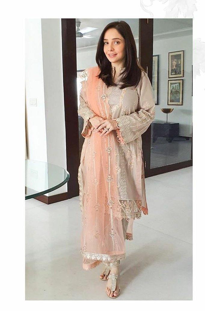 img_anaya_lawn_2020_spotted_awwal_boutique