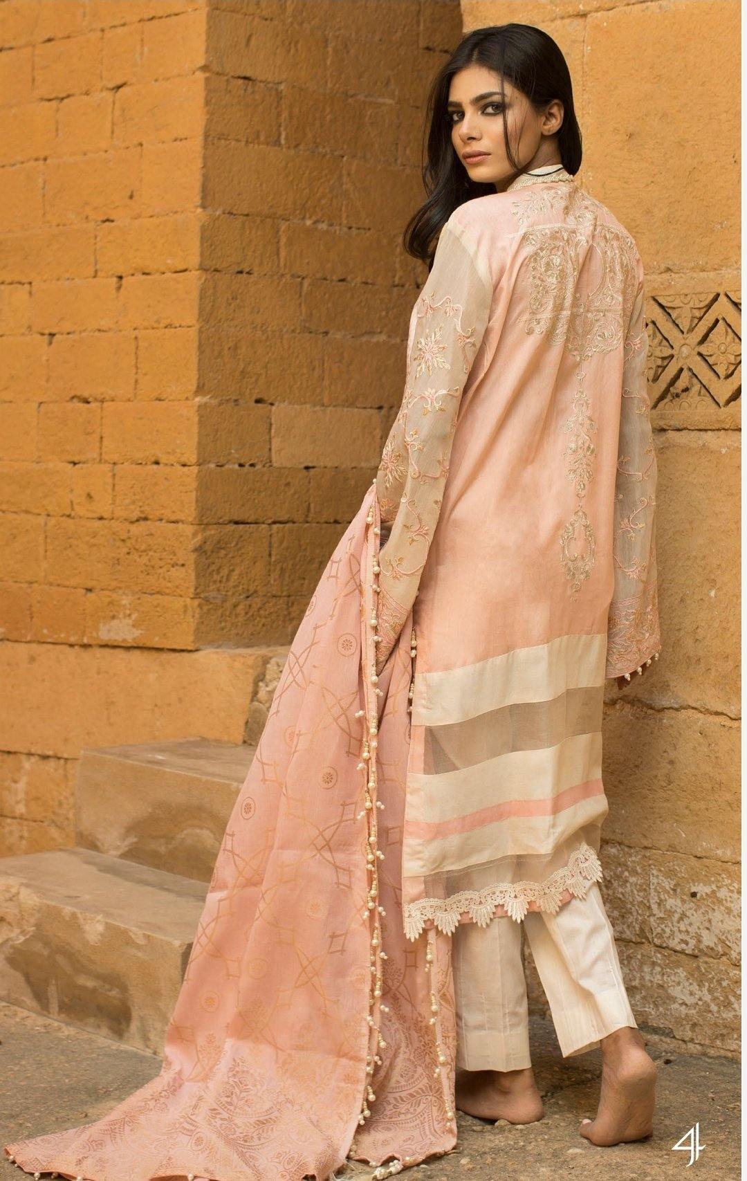 img_rub_nawaz_lawn_collection_awwal_boutique