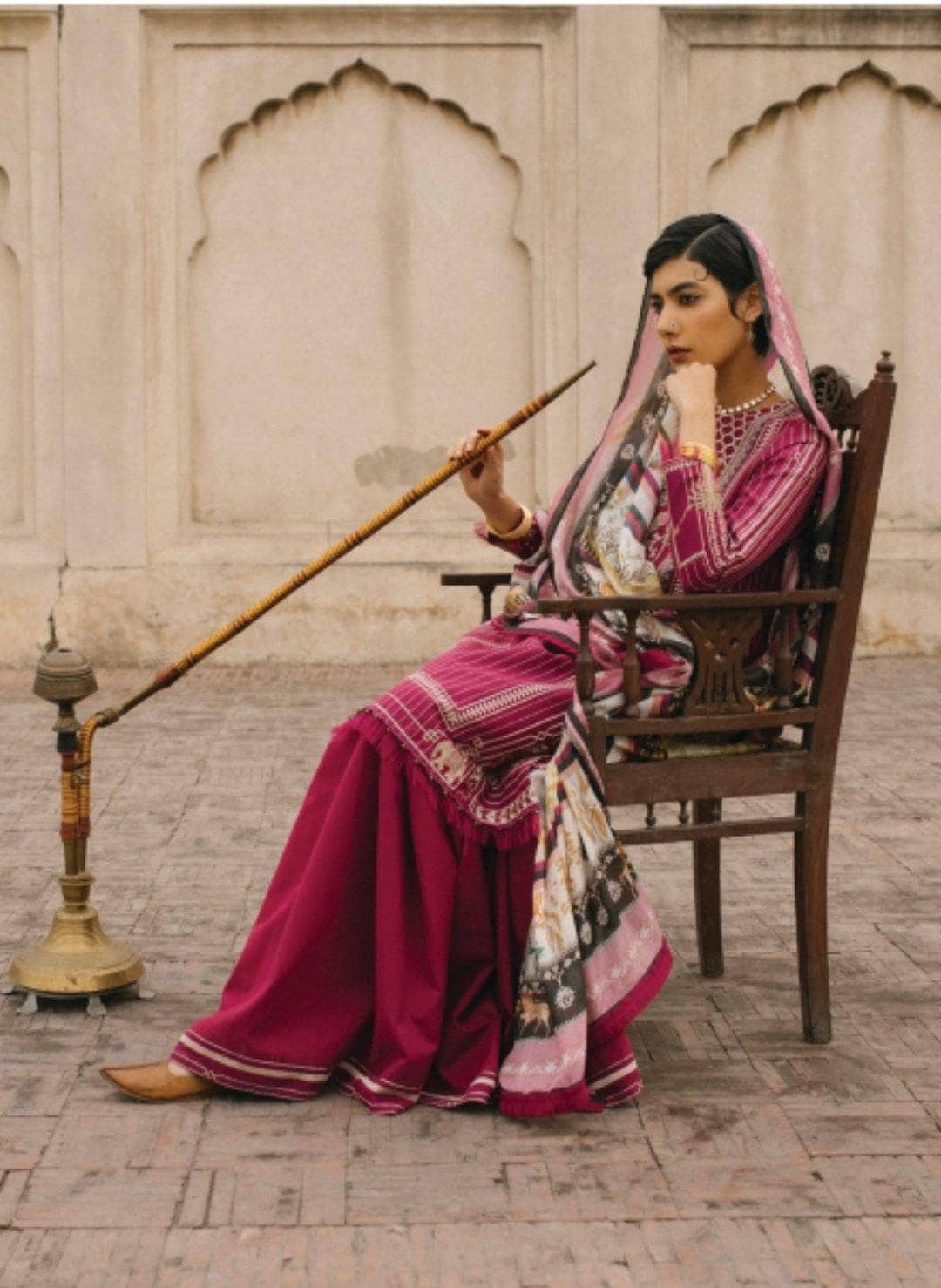 img_zara_shahjahan_lawn_garden_of_love_2020_awwal_boutique