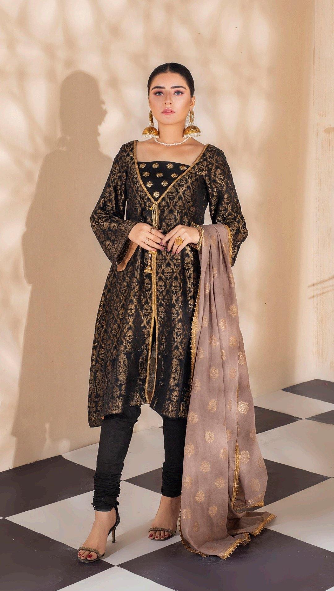 img_regalia_jacquard_vol5_collection_awwal_boutique