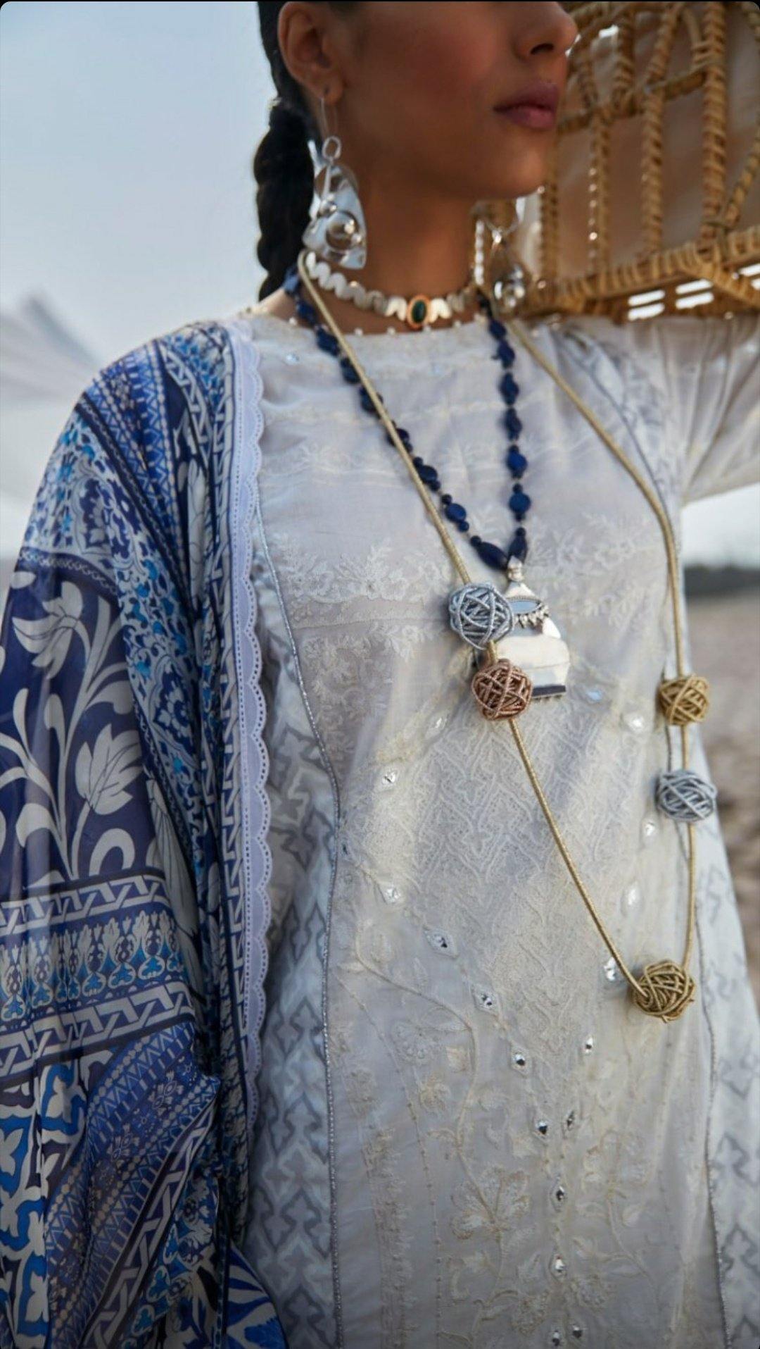 img_mahgul_lawn_2020_awwal_boutique