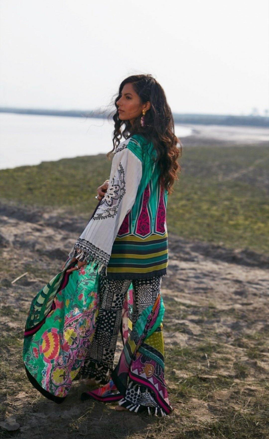 img_mahgul_lawn_2020_awwal_boutique