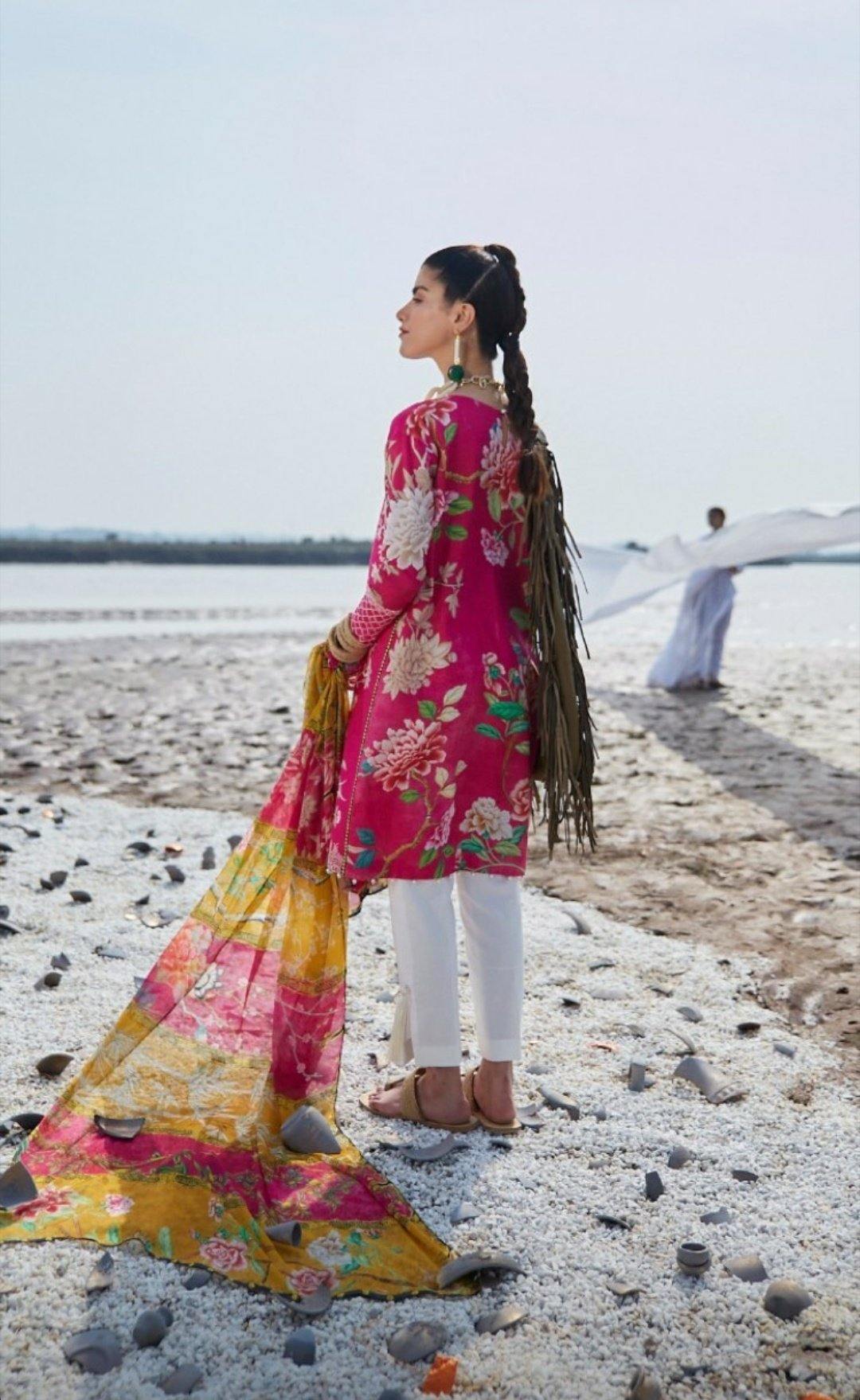 img_mahgul_lawn_2020_awwal_boutique