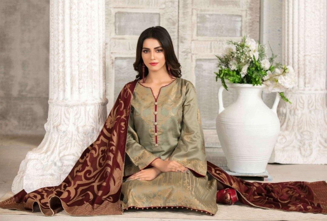 img_banarsi_lawn_2020_awwal_boutique_banarsi_lawn