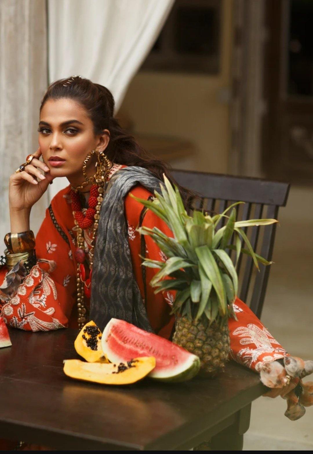 img_elan_lawn_2020_lawn_collection_awwal_boutique