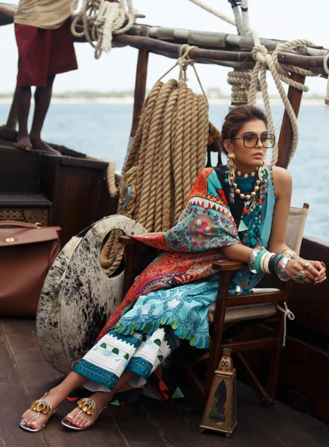 img_elan_lawn_2020_lawn_collection_awwal_boutique