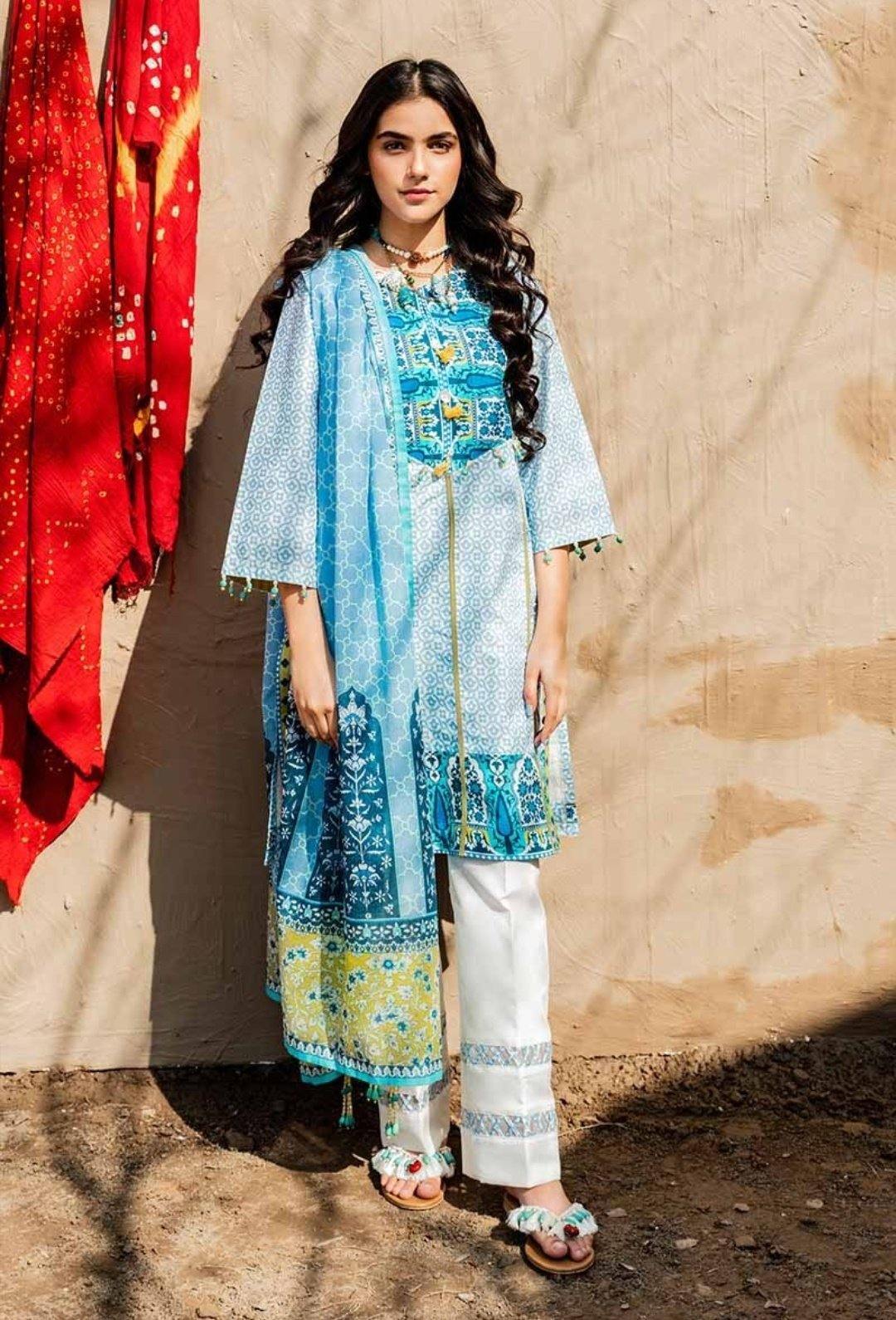 img_gul_ahmed_halla_pottery_lawn_collection_awwal_boutique