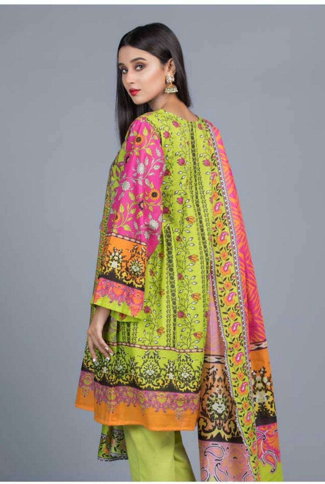 img_zellbury_lawn_collection_awwal_boutique