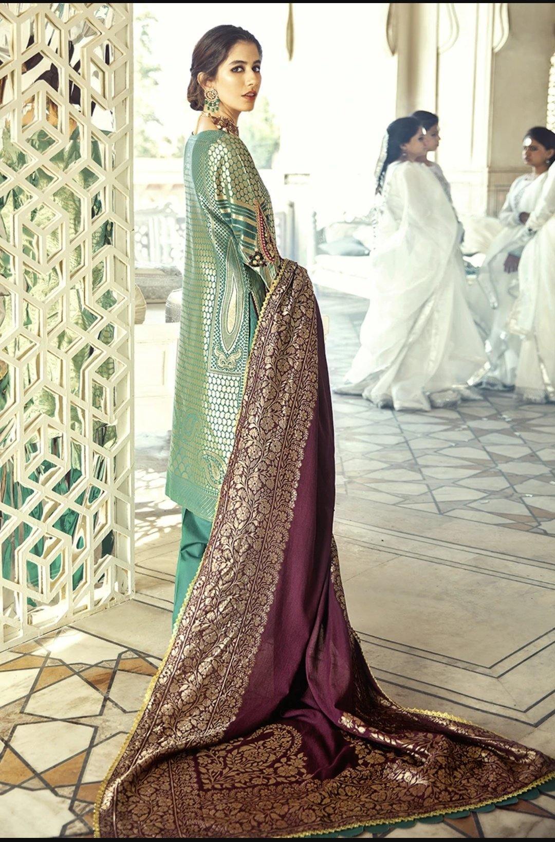 img_cross_stitch_lawn_collection_awwal_boutique