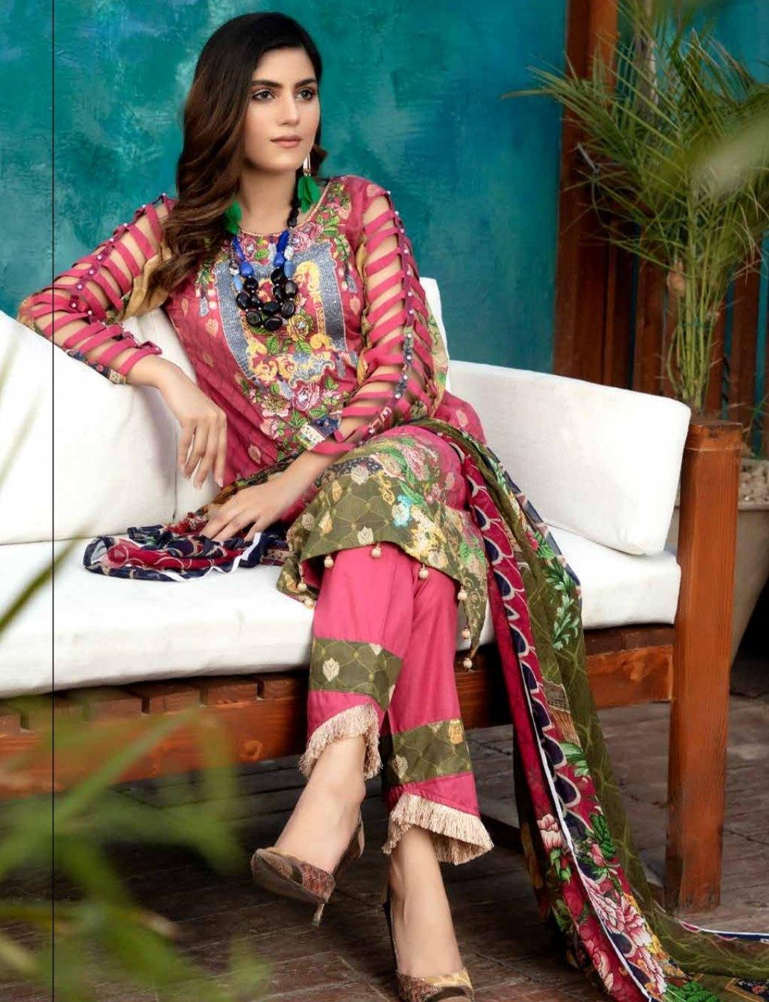 Afreen Lawn by Riaz Arts/RA 55 - AWWALBOUTIQUE