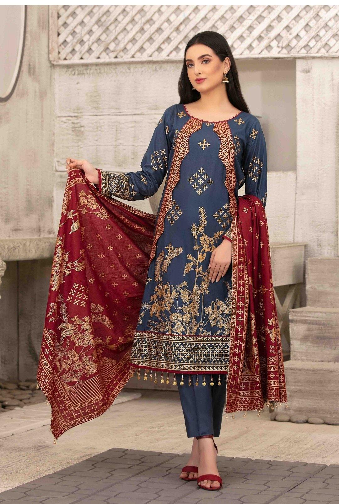 img_amna_sohail_by_tawakkal_lawn_gold_prints_awwal_boutique