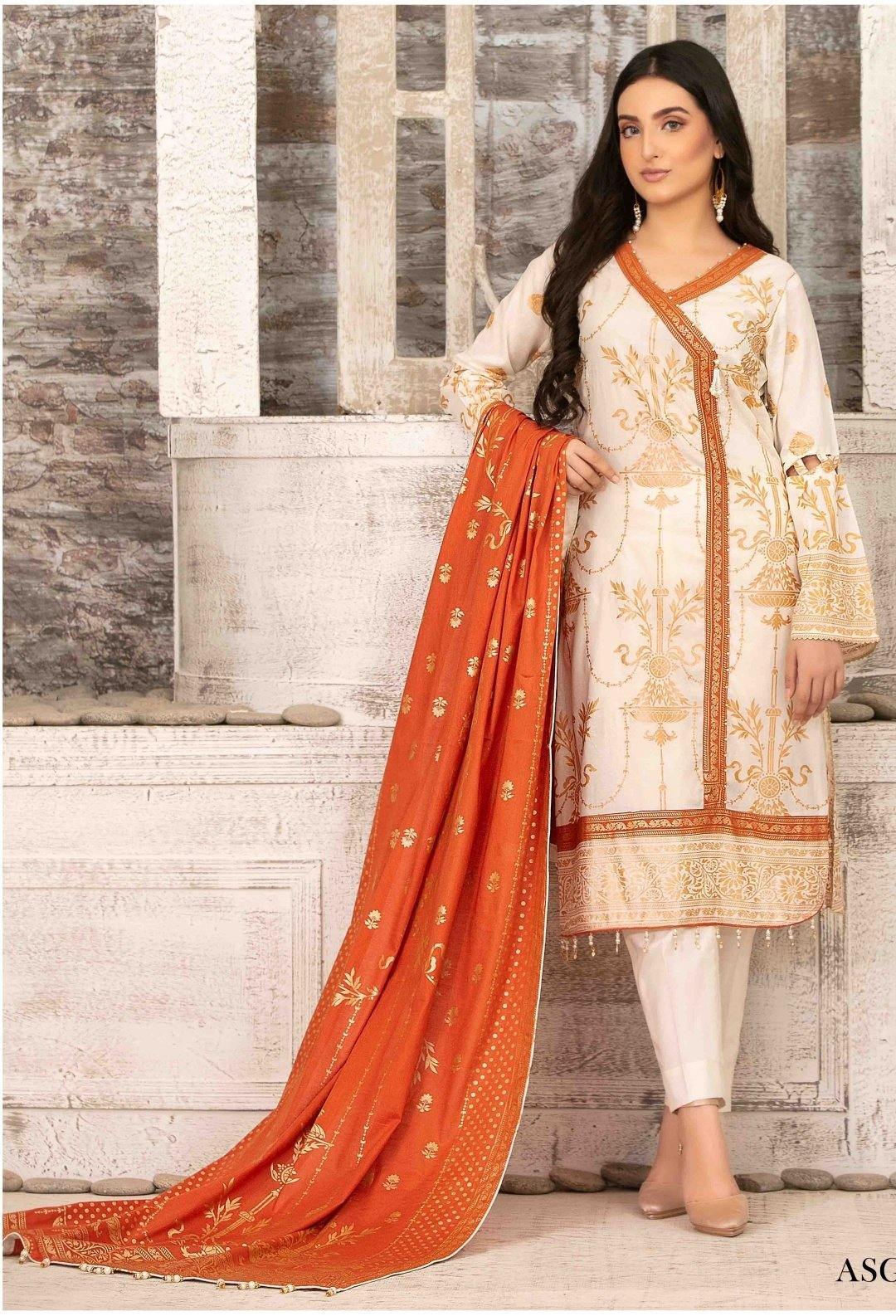 img_amna_sohail_by_tawakkal_lawn_gold_prints_awwal_boutique