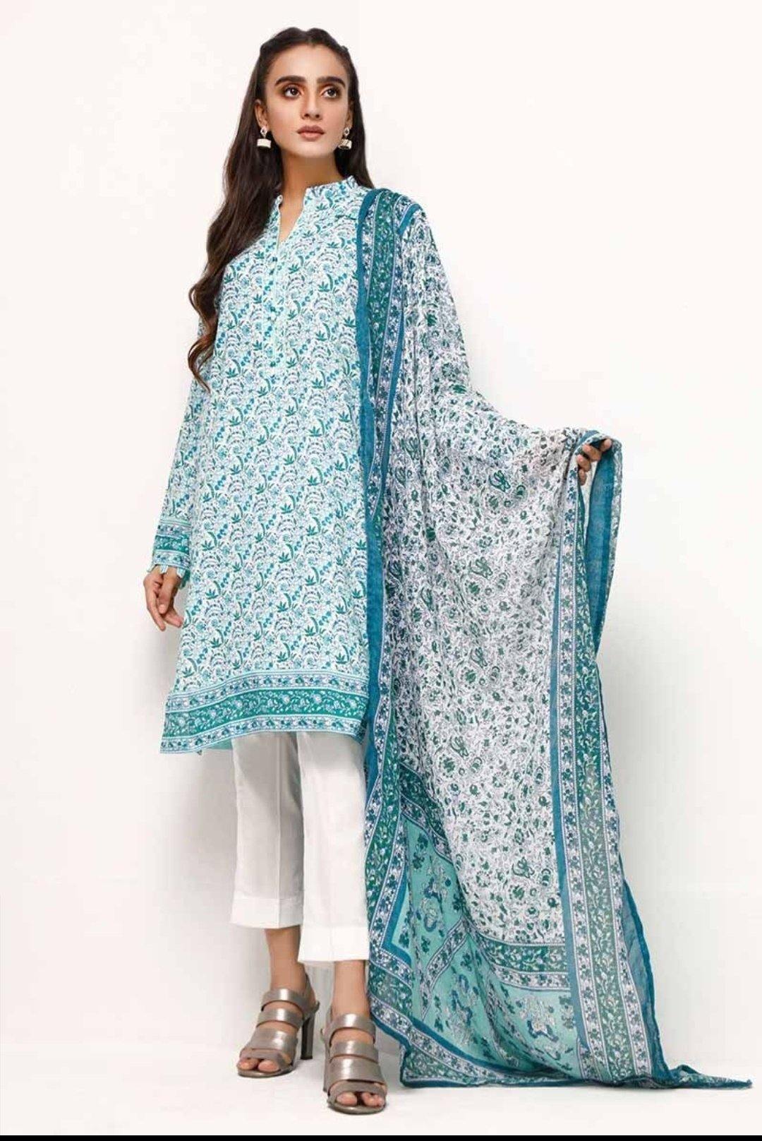 img_gul_ahmed_lawn_awwal_boutique