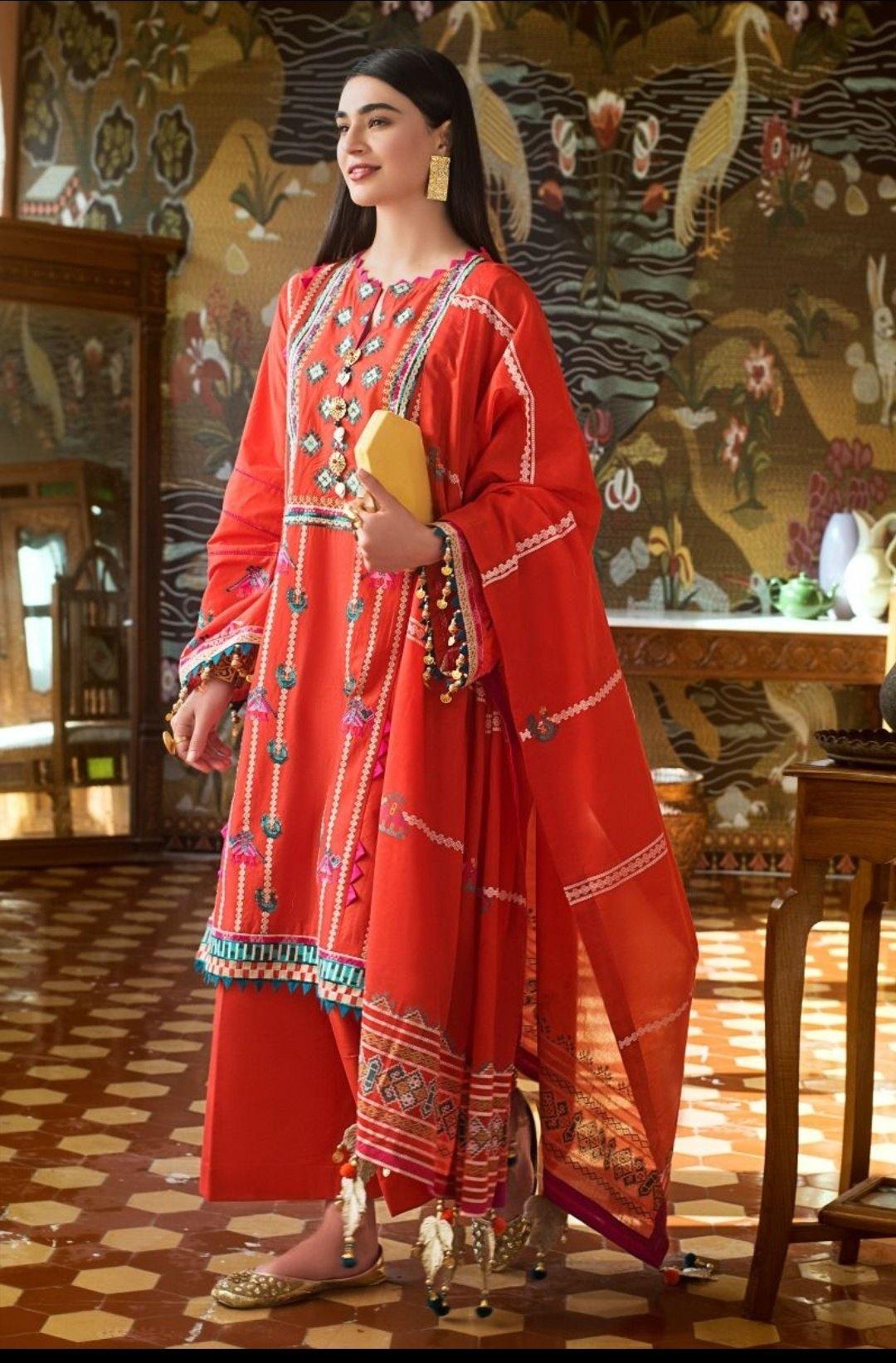 img_gul_ahmed_punjdariya_lawn_collection_awwal_boutique