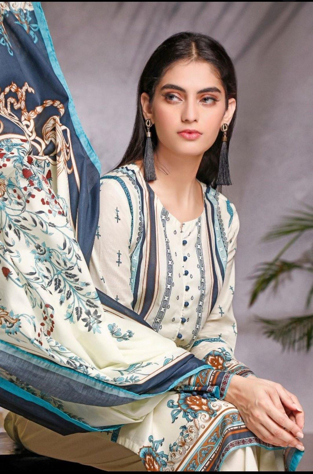 img_gul_ahmed_azadi_edition_lawn_awwal_boutique