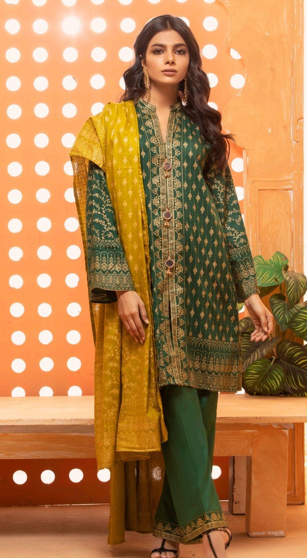 img_rangreza_banarsi_prints_on_lawn_awwal_boutique
