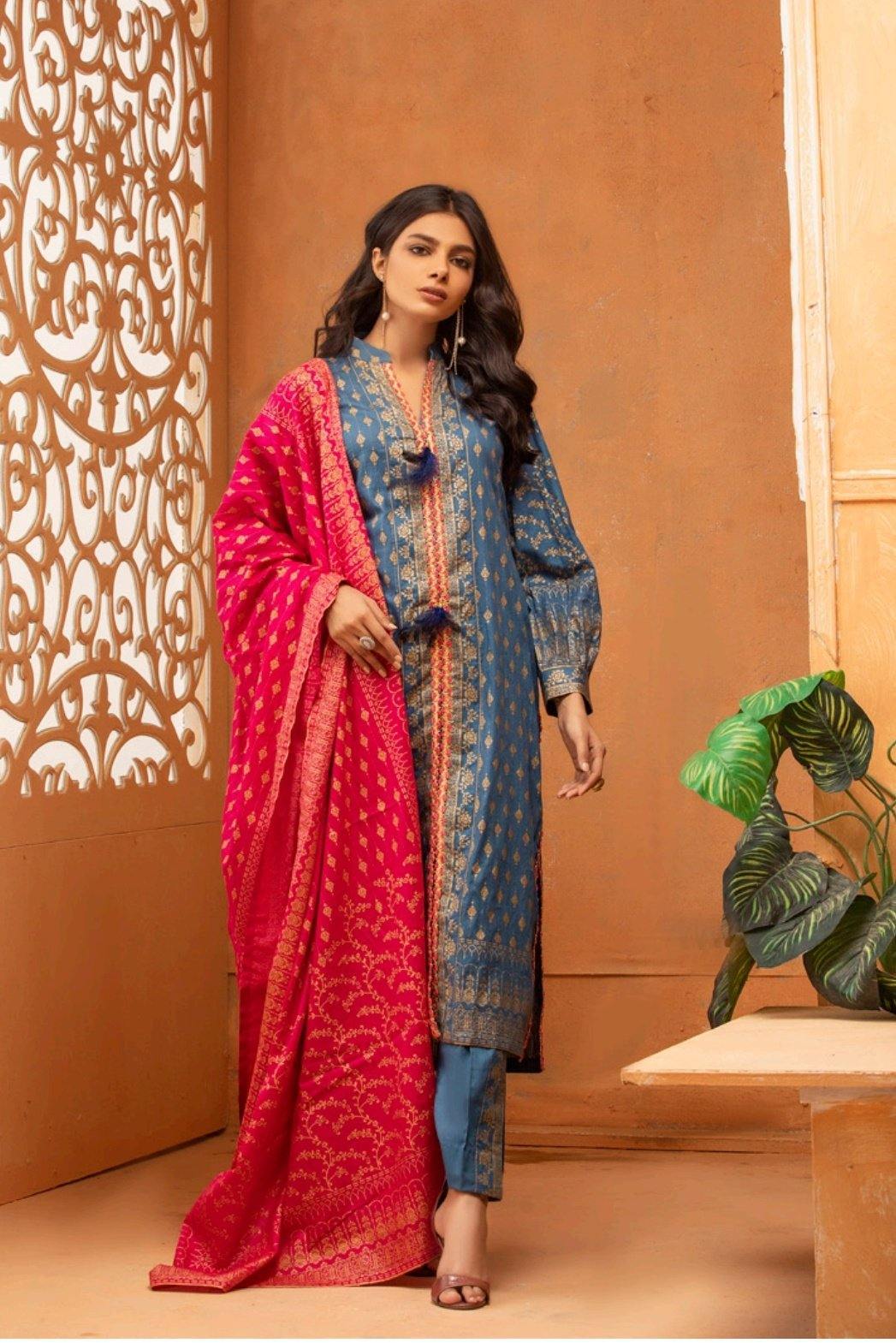 img_rangreza_banarsi_prints_on_lawn_awwal_boutique