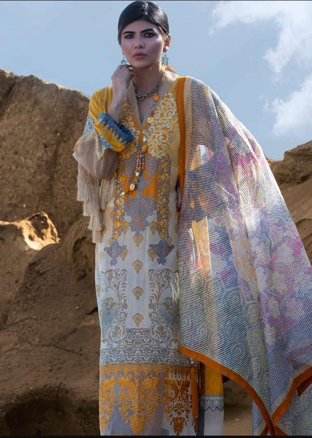 img_tajnoor_by_mahamir_lawn_awwal_boutique