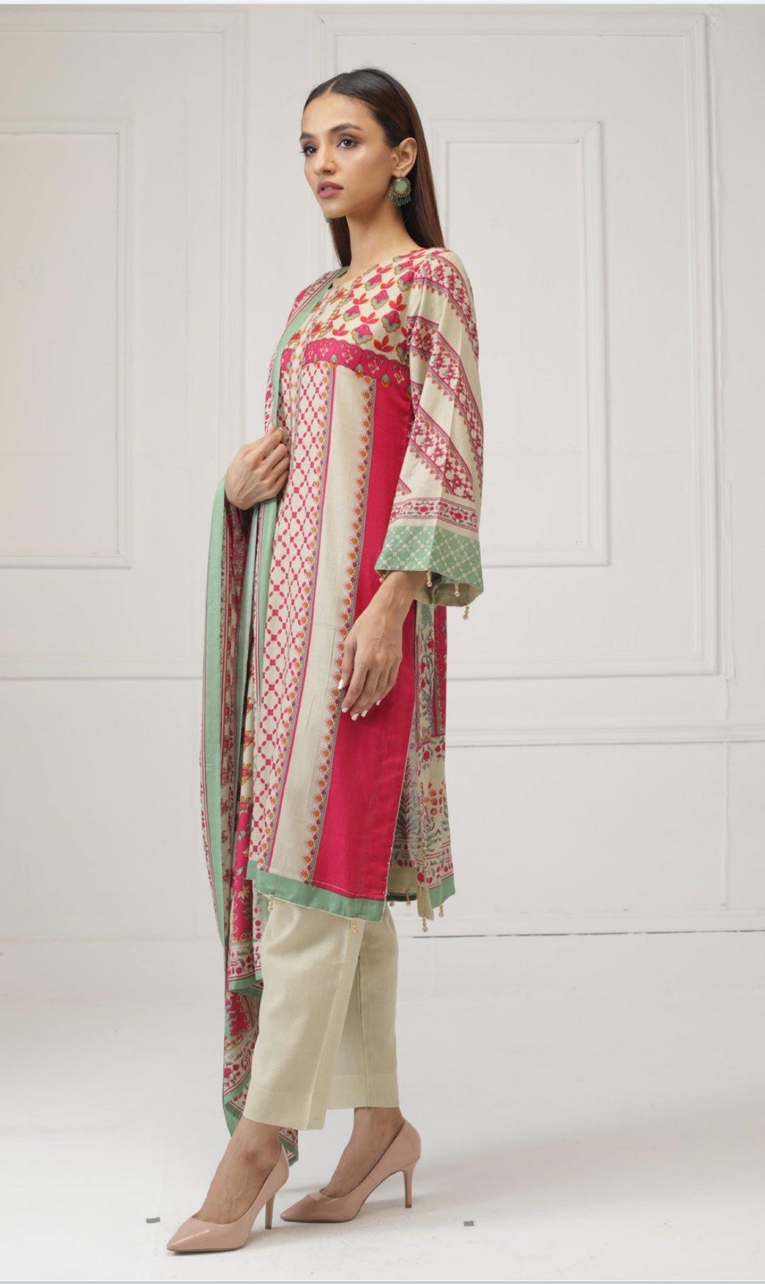 img_sahil_lawn_vol_3_awwal_boutique